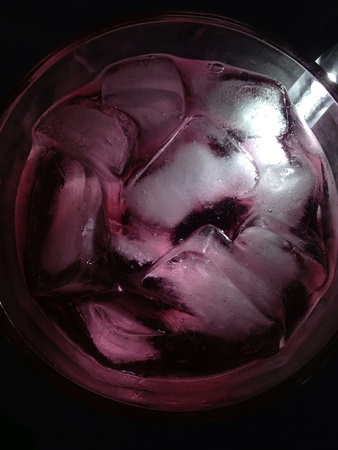 An ice cold glass of juice.の素材