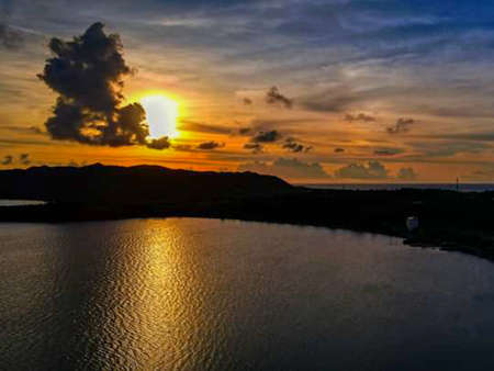 Aerial view of sunset over the sea in Koh Samui, Thailandの写真素材