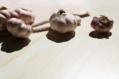 Garlic, Vegetables, Wood texture, Korean Food Ingredientsの写真素材