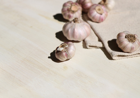 Garlic, Vegetables, Wood texture, Korean Food Ingredientsの写真素材