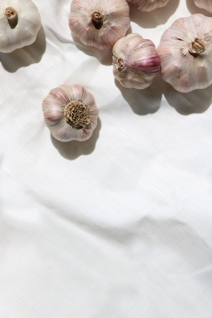 Garlic, Vegetables, Wood texture, Korean Food Ingredientsの写真素材