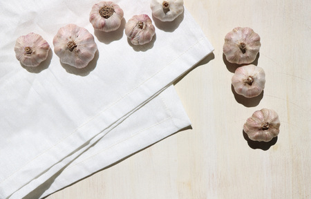 Garlic, Vegetables, Wood texture, Korean Food Ingredientsの写真素材