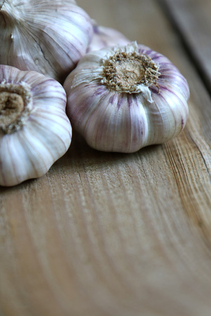 Garlic, Vegetables, Wood texture, Korean Food Ingredientsの写真素材