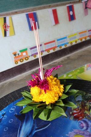 banana leave vessel Loy Krathong Dayの写真素材