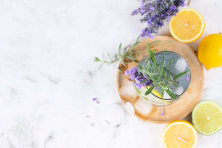 Lemonade with lavender and lemon iceの写真素材