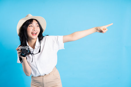Portrait of beautiful asian girl traveling, isolated on white backgroundの写真素材