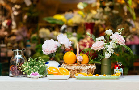 Ripe Navel orange and flowerの写真素材
