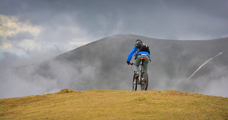 mountain bikingの写真素材