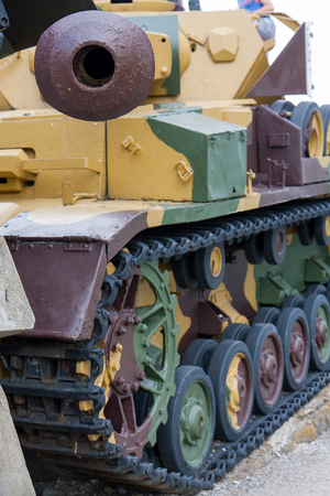 The German Tiger 4 and Soviet T34 tanksのeditorial素材