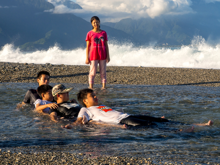 Hualien, Taiwan - October 16, 2016: Beautiful stony beach, Chishintan Beachのeditorial素材