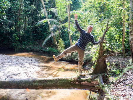Selva, Peru - Sep, 201t: Trekking in Amzon rain forest. Amazonian jungle - green lungs of the world. Brazil. Peru. Colombia, Amazon. South America.のeditorial素材