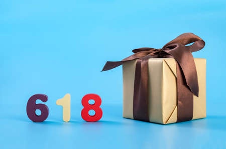 618 e-commerce shopping festival gift decoration