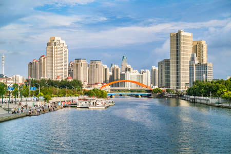 Cityscape of Haihe River in Tianjin, Chinaのeditorial素材