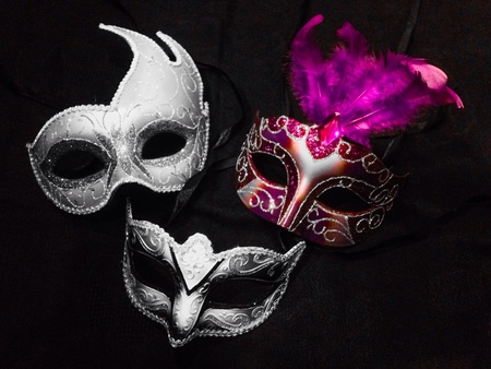 Venetian masksの素材