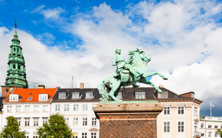 COPENHAGEN, DENMARK - JULY 1: Absalon Monument. Statue of Bishop Axel Absalon, Hojbro Plads on July 1, 2014 in Copenhagen.のeditorial素材