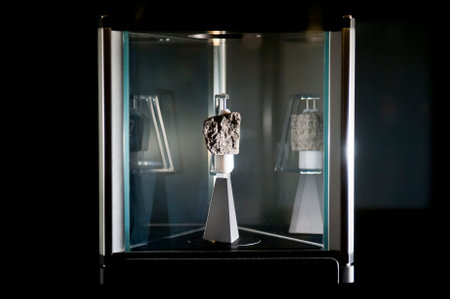 LONDON, ENGLAND - MAY 31: Moon Rock in the Science Museum in London on May 31, 2015 in Londonのeditorial素材