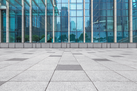 empty pavement front of modern architectureのeditorial素材