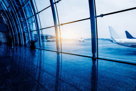 airport hallway and plane outdoorのeditorial素材