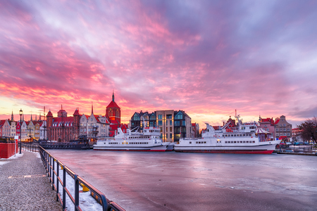 Gdansk sunset on the Moltawa enbankment, Polandの写真素材