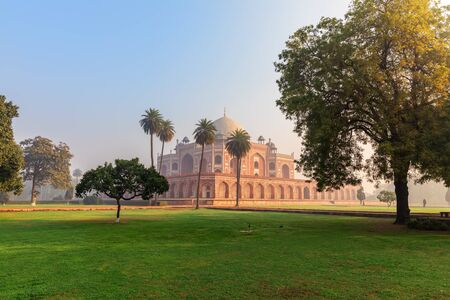 Humayun's Complex, view on the Tomb and the park, India, New Delhi.の写真素材