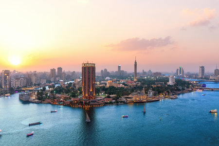 Cairo aerial panorama, the Nile with modern buildings, sunset view, Egypt.の素材 [FY310210380992]