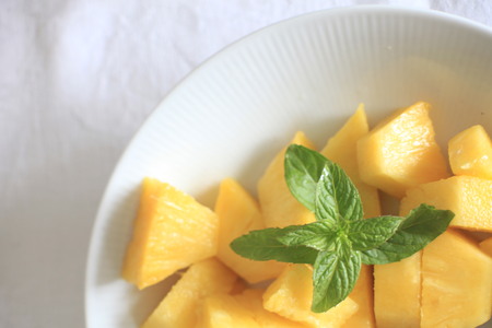 plate filled mango