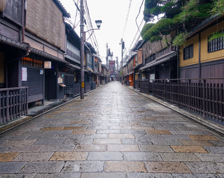 Rainy Kyoto, Gion Shimbashi (Important Preservation District for Traditional Buildings)のeditorial素材