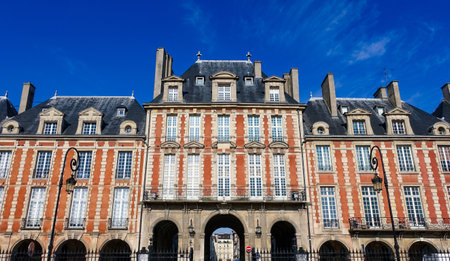 Place des Vosges, the oldest square in Paris (Paris, France)のeditorial素材
