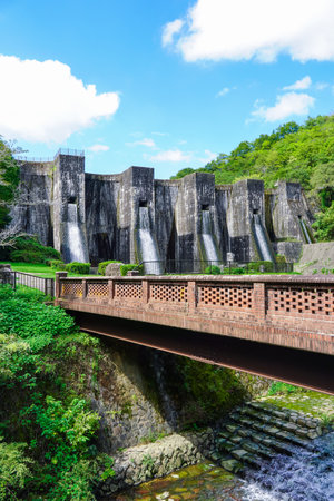 The grandeur and dignity of the castles of medieval Europe: Honen-ike Dam (Kanonji City, Kagawa Prefecture)の写真素材