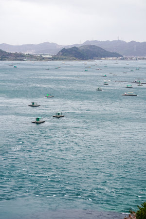 Raft fishing in Naruto (Naruto City, Tokushima Prefecture)の写真素材