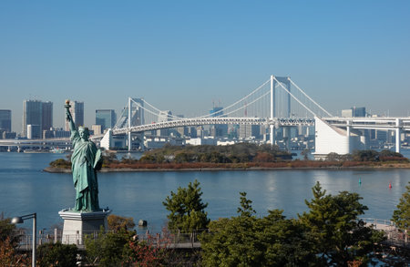 A clear day in Odaiba, Statue of Liberty (Minato Ward, Tokyo)の写真素材