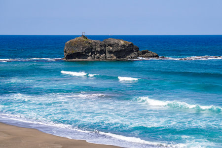 Okinoshima Island: Shirausagi Coast, the setting of the myth (Tottori City, Roadside Station Myth Village Shirausagi)の写真素材