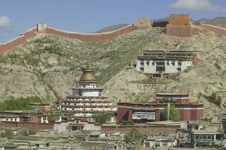 The Palkhor Monastery in Gyantse of Tibet was built in 1427. There are 10000 Buddhism images inside. の写真素材