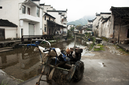 Ancient vehicle in an ancient village の写真素材