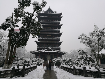 Hefei Bao Park Qingfeng Pavilionのeditorial素材