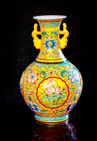 In November 2020, it was taken in an old residential house in Yi County, Anhui Province. Household ceramic products.の写真素材