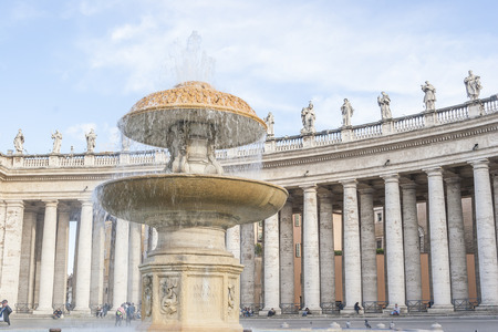 Vatican Fountain, Saint Peter Square,The Vatican State,Rome Italyのeditorial素材
