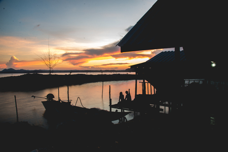 Sweet love - sunsetの写真素材