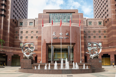 Ngee Ann City building with fountain and sculptures on Orchard Roadの写真素材