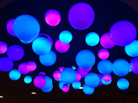 Ceiling lightbulbsの素材