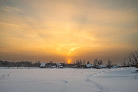 Beautiful Sunset Sunrise Sun Sunshine In Sunny Winterの写真素材