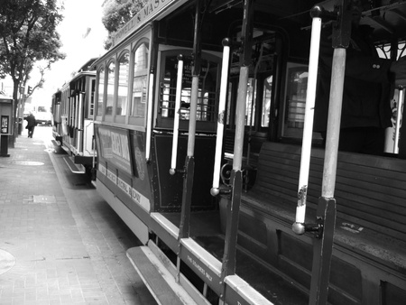 The famous cable car of San Franciscoのeditorial素材