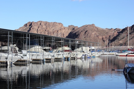 Boats moored at lake mead marina, april 2013のeditorial素材