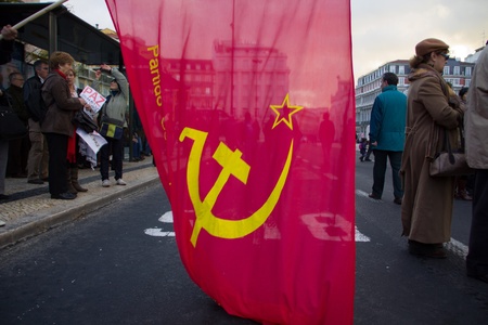 Portugal, Lisbon â November 20, 2010:The protests against NATO, on the day of NATO Summit in Lisbonのeditorial素材