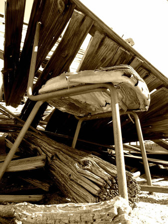 Abandoned wooden house in the California  desert perspectiveの写真素材