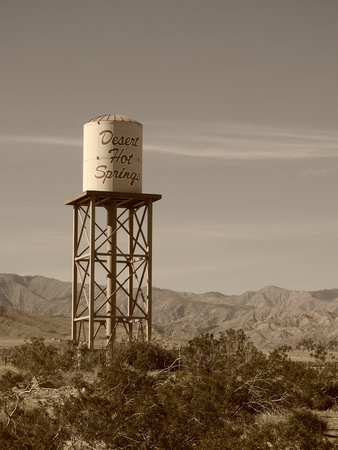 A water tower in the Mojave Desert, California, USA.の写真素材