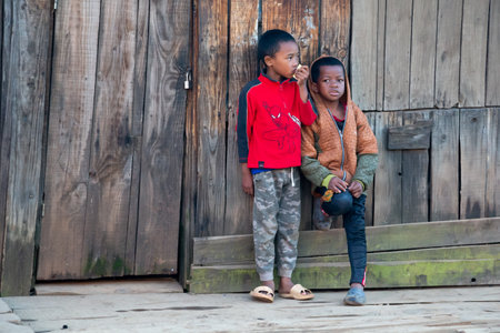 Editorial. The Children at the roadside in Madagascarのeditorial素材