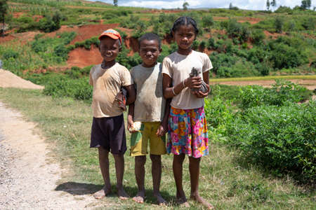 Editorial. The Children at the roadside in Madagascarのeditorial素材