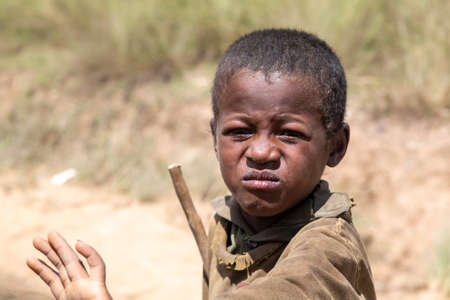 Editorial. The Children at the roadside in Madagascarのeditorial素材