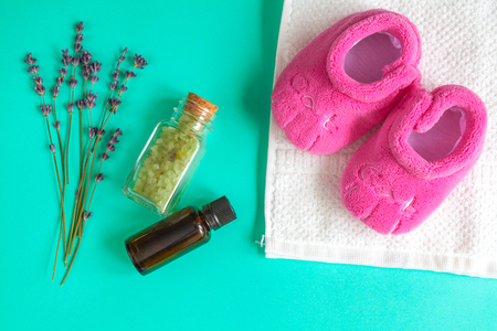 baby accessories with lavander for the bathroom on green background top viewの写真素材